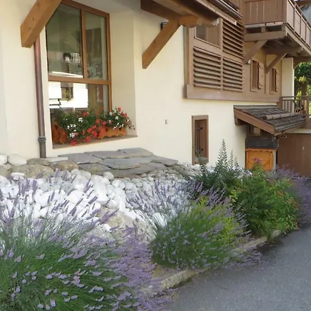 Alpine 3 Apartment